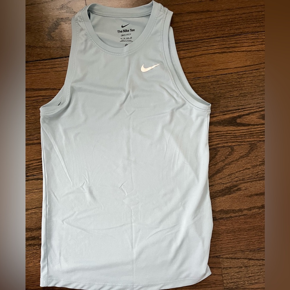 Nike Tee
